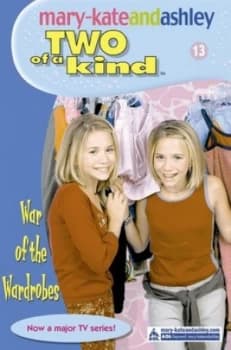 War of the Wardrobes by Mary-Kate Olsen Book