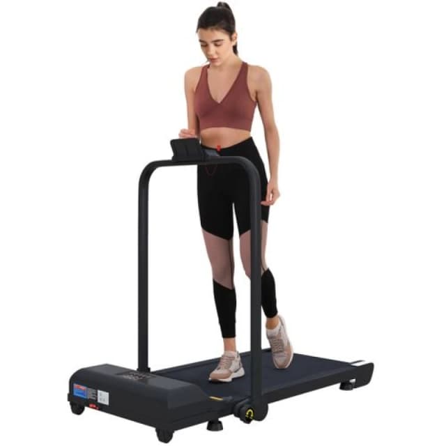HOMCOM HOMCOM 2.5HP Folding Treadmill Walking Pad with Remote Control, 1-10km/h in Black One Size Unisex 5061025055401