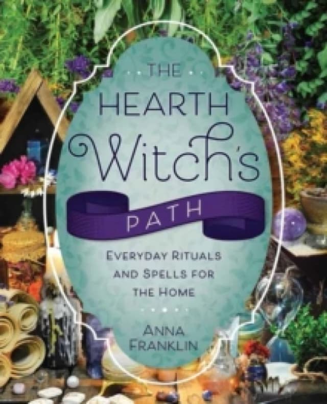 Hearth Witch's Path. Paperback. By Anna Franklin Books