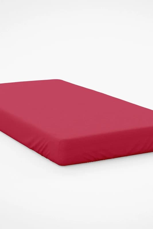 Belledorm Easy Care 200 Thread Count Cotton Polyester Percale 28cm Fitted Sheet in Red Size: Single Red Unisex Single