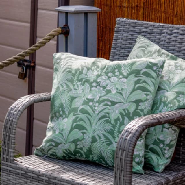 Streetwize Outdoor Floral Scatter Cushions - Green Green One Size