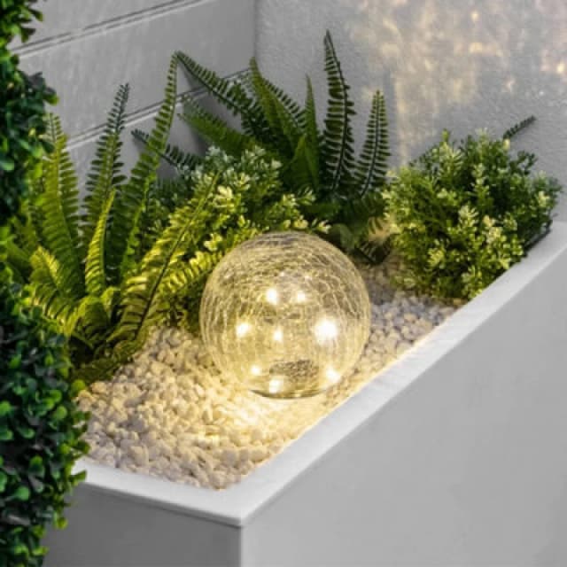 Gardenwize Solar Crackle Ball Light - 15Cm Diameter