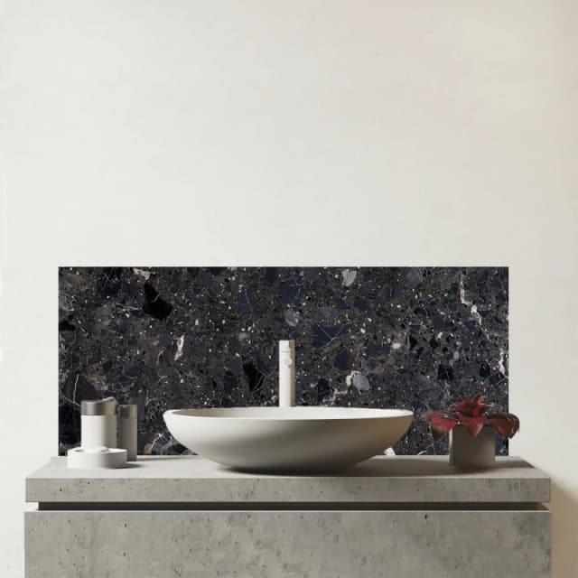 Warren Reed - Designer Dark Grey Quartz Effect Glass Bathroom Splashback Grey Unisex