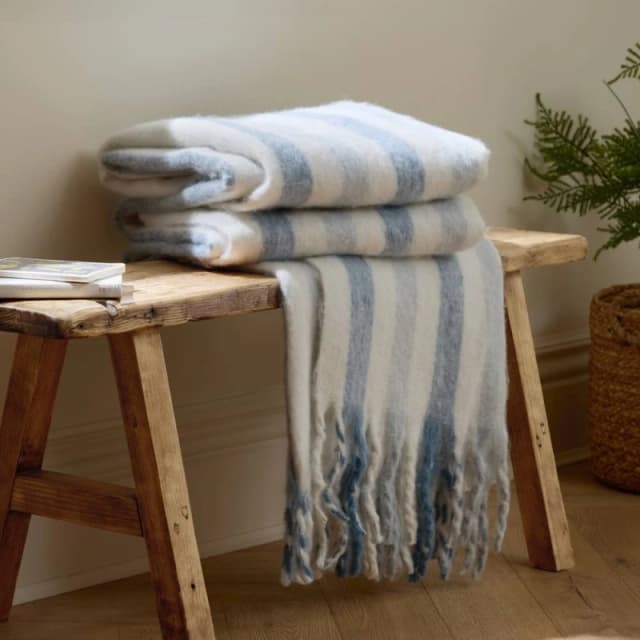 Wylder Beechwood 100% Cotton Woven Stripe Throw in Blue Size: 140cm x 180cm Blue Unisex 140cm x 180 cm