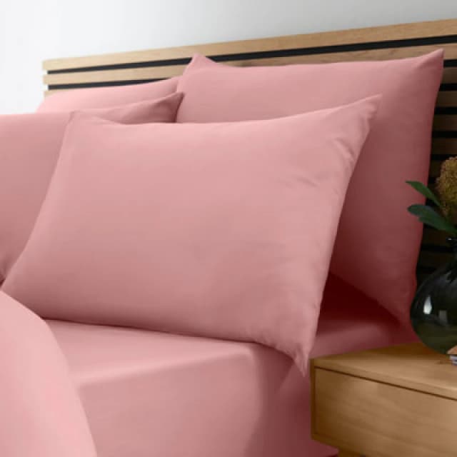 Catherine Lansfield 'So Soft Easy Iron' Fitted Sheet Coral