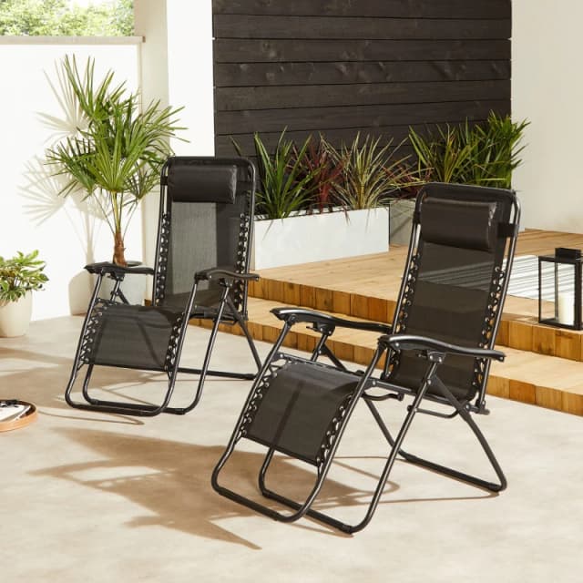 Linea Studio Pair of Royale Loungers with Pillow Black unisex One Size