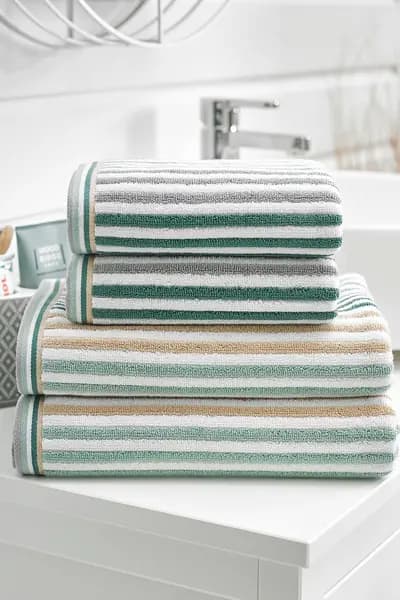 Deyongs Hanover Ribbed Towel Green