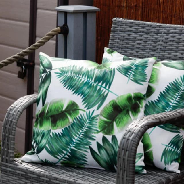 Streetwize Outdoor Botanical Palm Print Scatter Cushions - Green Green One Size