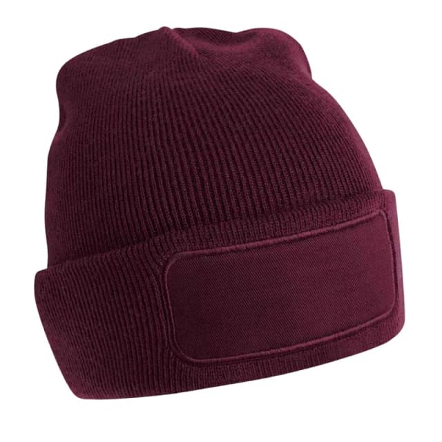 Beechfield Beechfield Men Patch Beanie in Burgundy Burgundy One Size Male 5063238466128