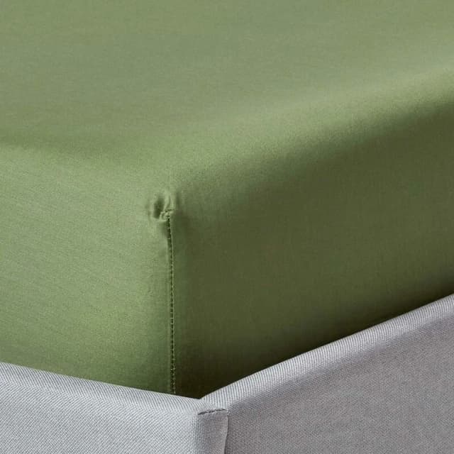 Homescapes Moss Green Organic Cotton Fitted Sheet 400 Tc, Small Double
