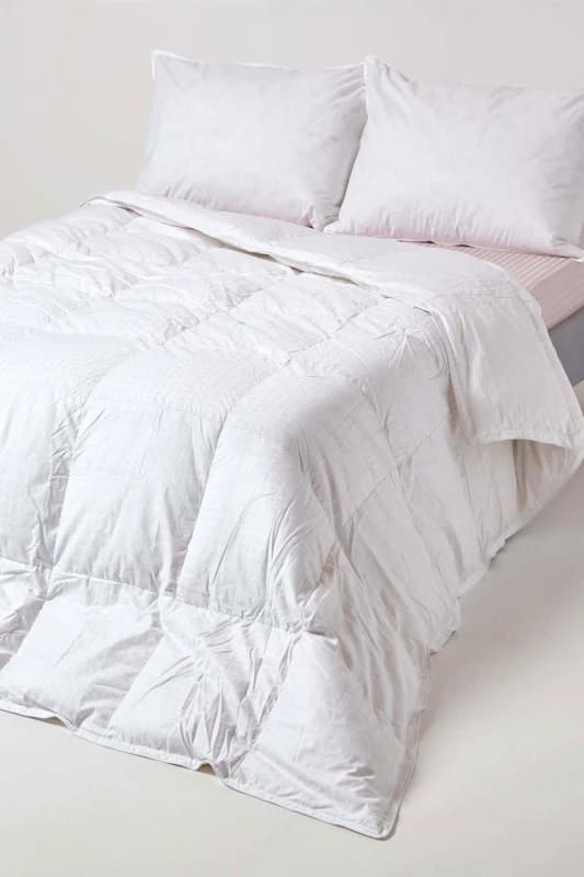 Homescapes Premium White Goose Down 10.5 Tog Single Size Autumn Duvet