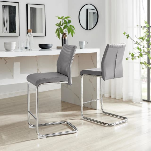 FurnitureboxUK FurnitureboxUK Lorenzo 2x Faux Leather & Silver Bar Chairs in Grey Grey One Size Unisex 5056784304358