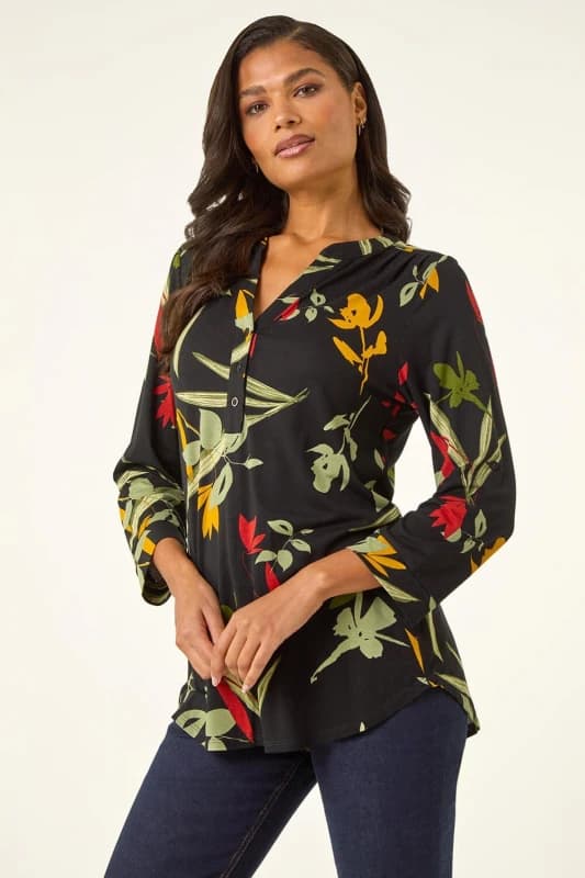 Roman Womens Floral Print Notch Neck Top in Black Size: 20 Black Female 20