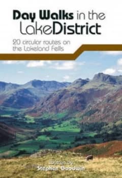 Day Walks in the Lake District by Stephen Goodwin Paperback