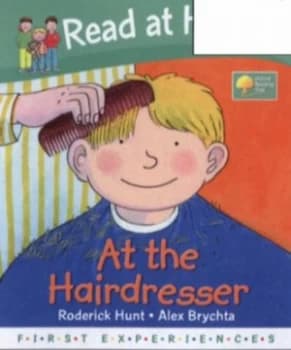 At the Hairdresser by Roderick Hunt Hardback