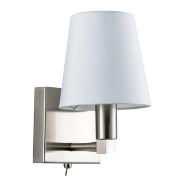 Happy Homewares Sleek Bedside Wall Light In Satin Nickel With Toggle Switch And Shade