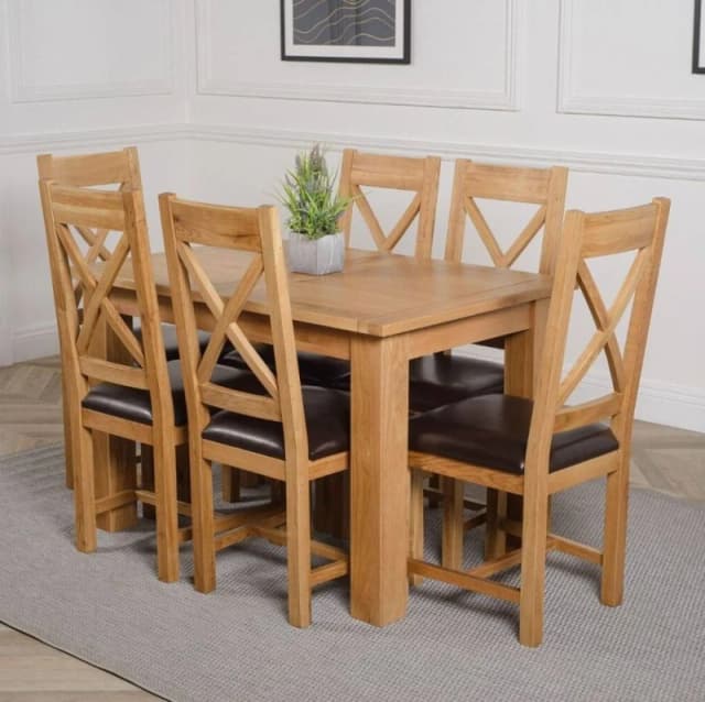 Thats Furniture Hampton 120-160cm Oak Extending Dining Table & 6 Berkeley Leather Chairs in Brown Brown Unisex