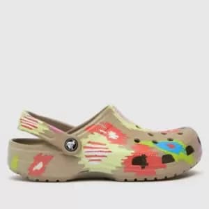 Crocs Beige & Brown Classic Ikat Sandals