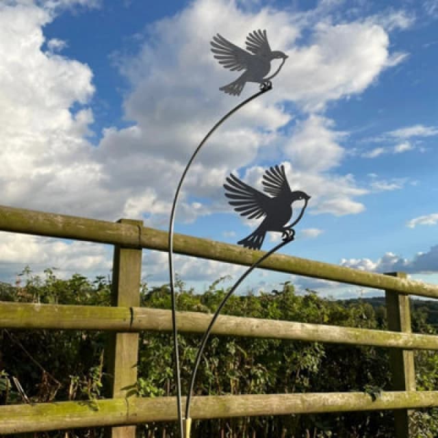 Poppy Forge Flying Birds Garden Art - Bare Metal/ready To Rust - W37 X H133 Cm