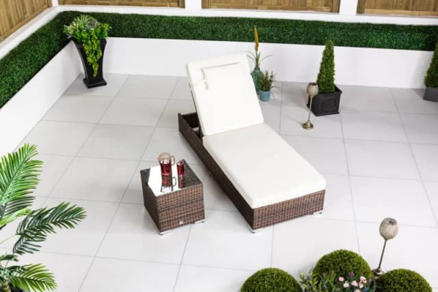 Thats Furniture Rattan Sun Lounger & Table Set Sun bed 6 Recline Positions + Cover in Brown Brown Unisex