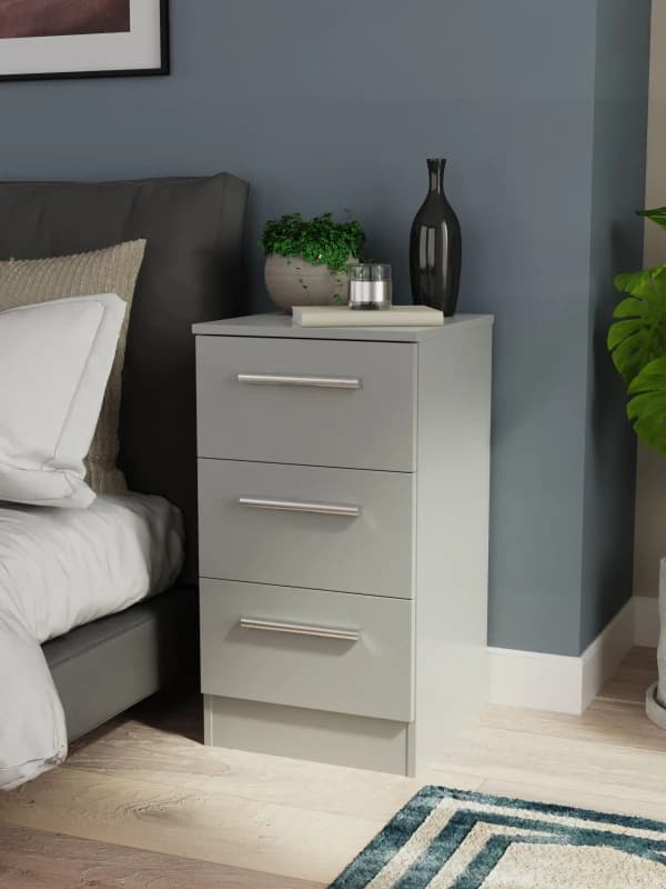 Ready Assembled 2 U Trent 3 Drawer Bedside (Ready Assembled) in Dark Grey Size: Small Dark Grey Unisex Small
