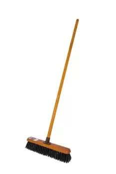 Countryman 18" Stiff Bassine Broom Complete with Wooden Handle FSC® Certified