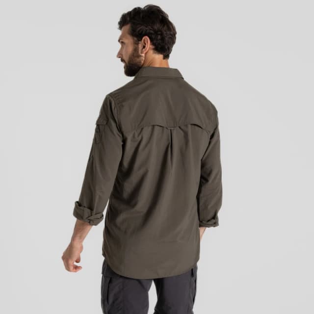Craghoppers Craghoppers Men 'Nosilife Adventure' Long Sleeve Insect RepellenT-Shirt in Dark Green Size: Medium Dark Green M Male 5063260001267