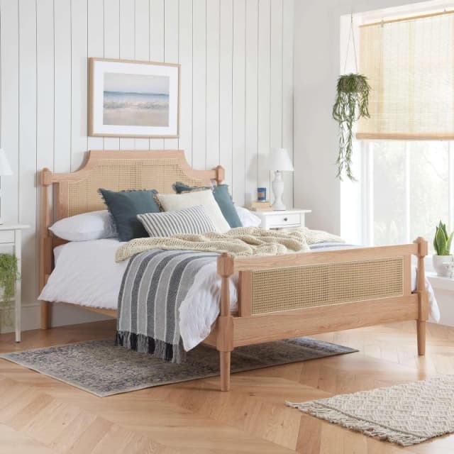 Birlea Geneva Bed Frame, Oak Oak