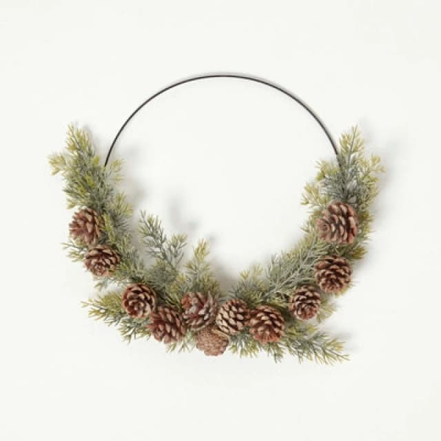 Homescapes Pinecone & Green Fir Wire Christmas Wreath Green