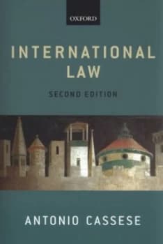 International Law by Antonio Cassese Paperback