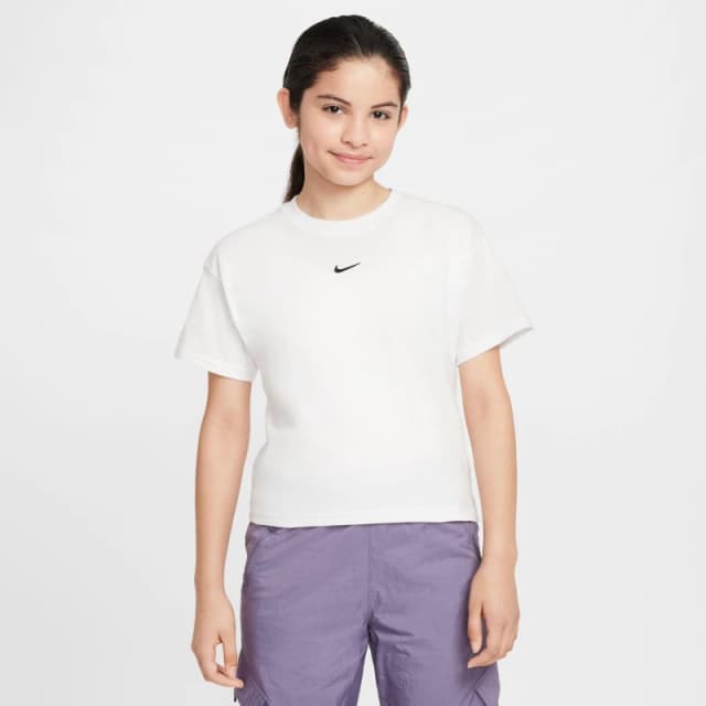 Nike Sportswear Big Kids (Girls') T-Shirt White/Black female 5-6 (XS)