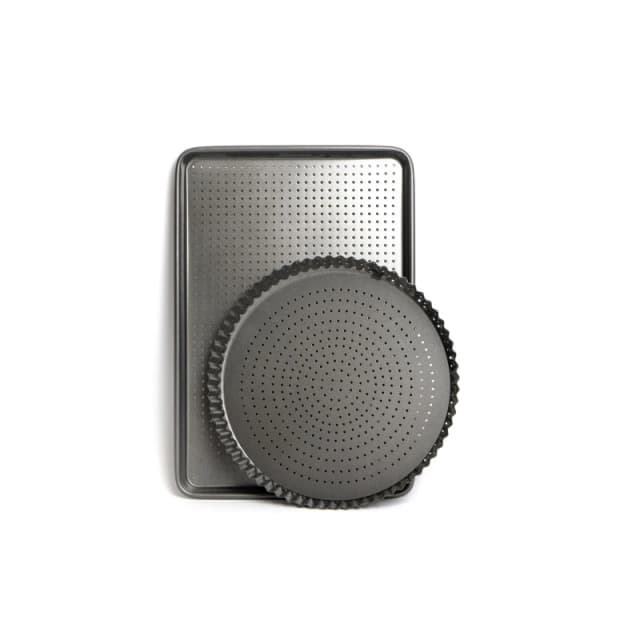 Masterclass 2pc Crusty Bake Non-Stick Bakeware Set with 30cm Round Fluted Quiche Tin and 39cm Baking Tray Grey