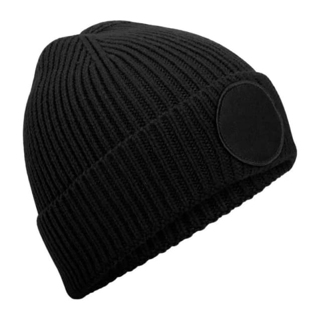 Beechfield Beechfield Men Patch Circular Patch Beanie in Black One Size Male 5063703617642