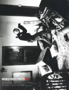 World Press Photo 09 by Kari Lundelin Paperback