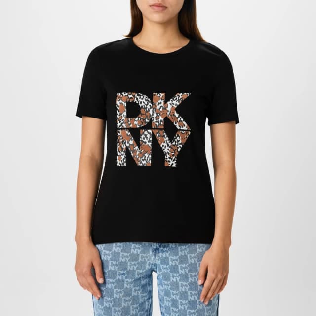 DKNY Logo T-Shirt - Black 8