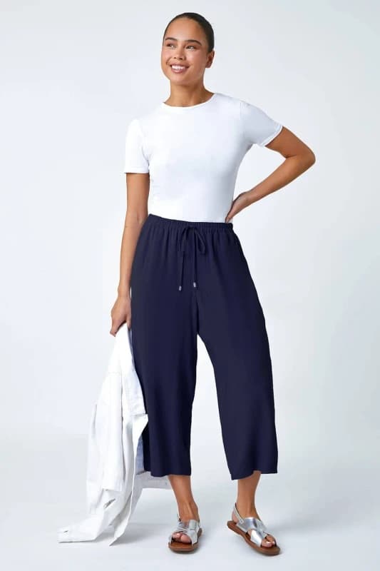 Roman Womens Petite Linen Mix Wide Cropped Trousers in Navy Size: 10 Navy Female 10