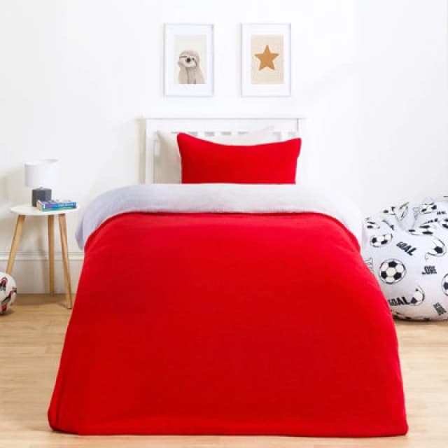 OHS OHS Reversible Teddy Duvet Cover with Pillowcase in Red Size: Single Red Single Unisex 5027434222919