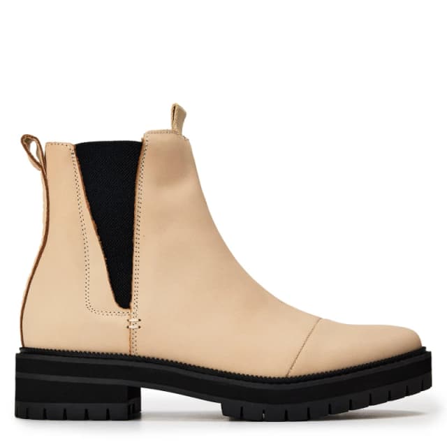 Toms Dakota Boot Ladies White female 3 (35.5)