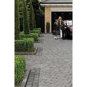 Marshalls Drivesett Textured Kerb Stone Pennant Grey 120 x 240 x 80mm Pack of 192