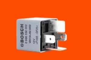 Bosch Relay 0 986 332 002 VW,AUDI,MERCEDES-BENZ,Golf IV Schragheck (1J1),Golf V Schragheck (1K1),TOURAN (1T1, 1T2),Passat Variant (3C5),GOLF VI (5K1)