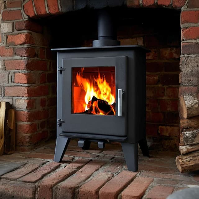 Royal Fire Milano 5Kw Steel Multifuel Stove