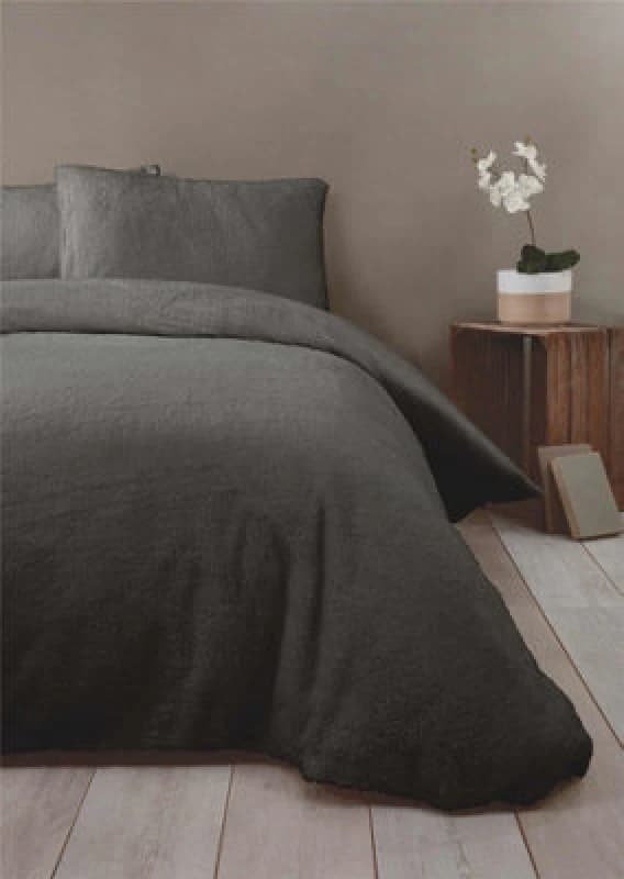 Rapport Home Teddy Fleece Polyester Duvet Cover Set With Pillowcase in Charcoal Size: King Charcoal Unisex King