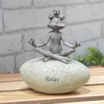 Country Living Frog on Stone Relax Ornament 15.5cm