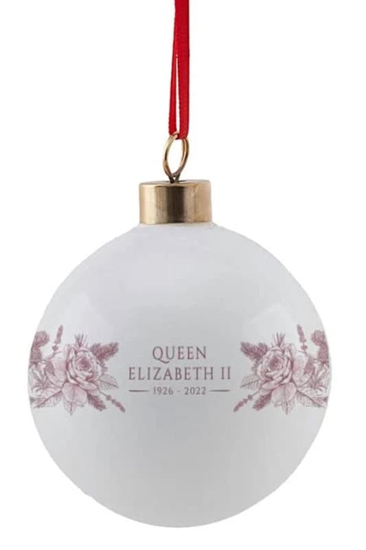 VICTORIA EggS Queen Elizabeth II Commemorative Bauble 60mm Multi