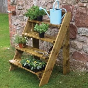 Grange Fencing Four-Step Planter