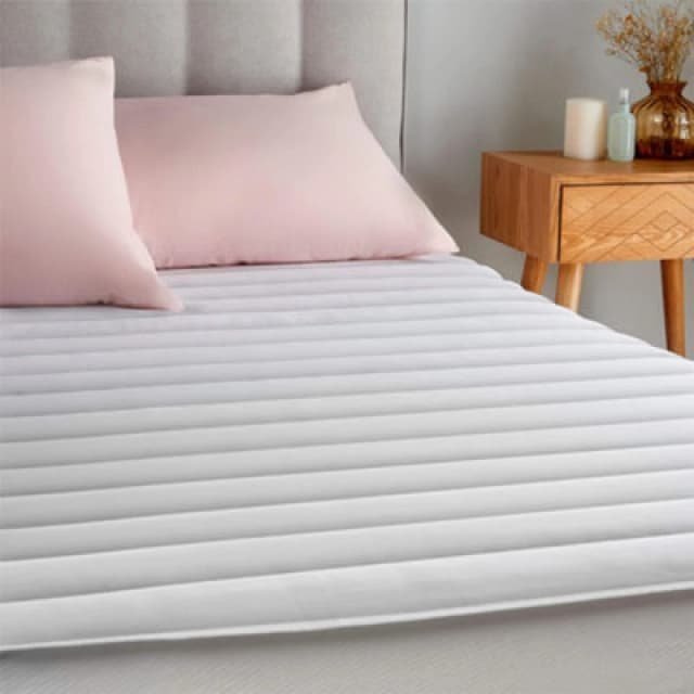 Silentnight Quilted Deep Mattress Protector White UCYCU Unisex Super King