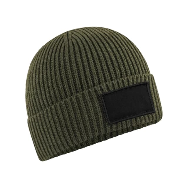 Beechfield Beechfield Men Fashion Patch Beanie in Dark Green Dark Green One Size Male 5063238607019