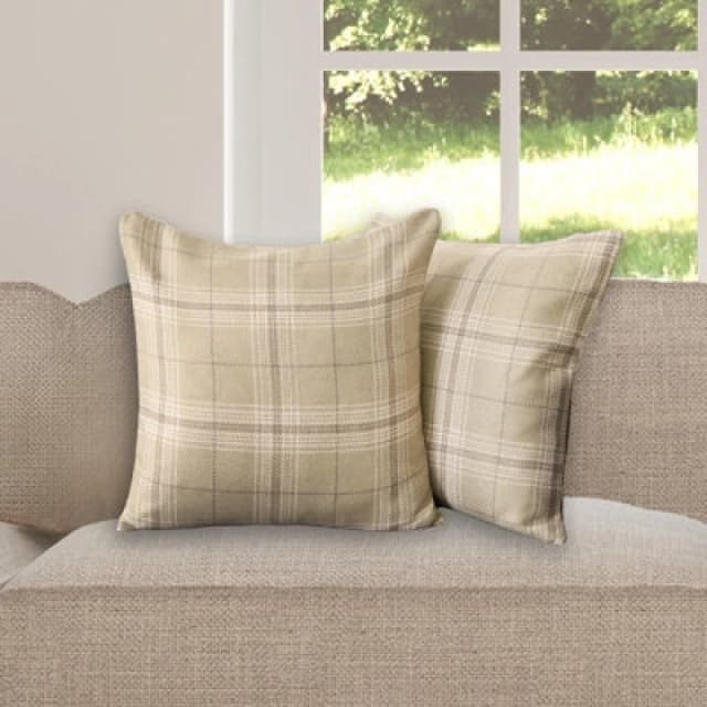 OHS OHS 2 Pack Woven Check Cushion Covers Printed Soft in Light Green Size: 45cm x 45cm Light Green 45cm x 45cm Unisex 5027434180004