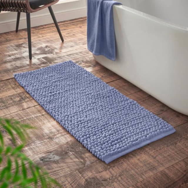 Bianca 'Aspen Bobble' Bath Runner Blue