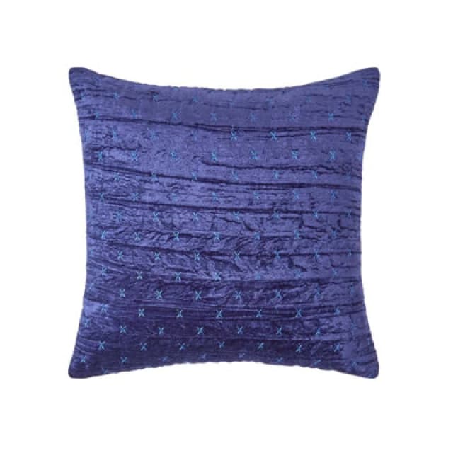 HOMESCAPES Homescapes - Navy Blue Crushed Velvet Cushion Cover, 40 x 40cm - Blue SF2046B